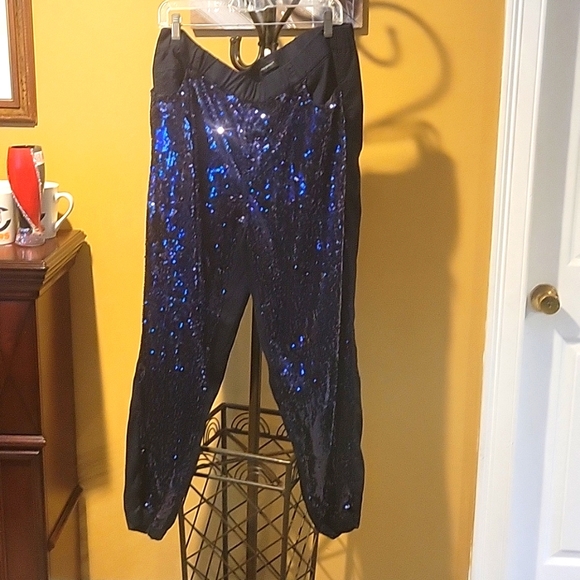 Bundle 5 items for $40 sale - Picture 1 of 4